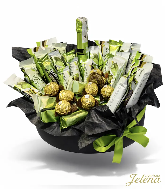 Kutija sa slatkišima od Dubai čokoladica Kutija sa slatkišima od Dubai čokoladica