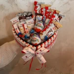 Aranžman sa slatkišima - Kinder